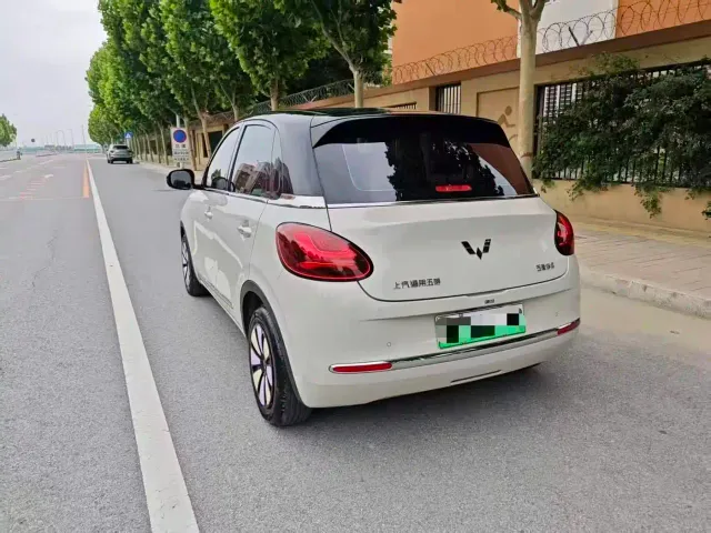 Wuling Bingo — Фото автомобиля 9