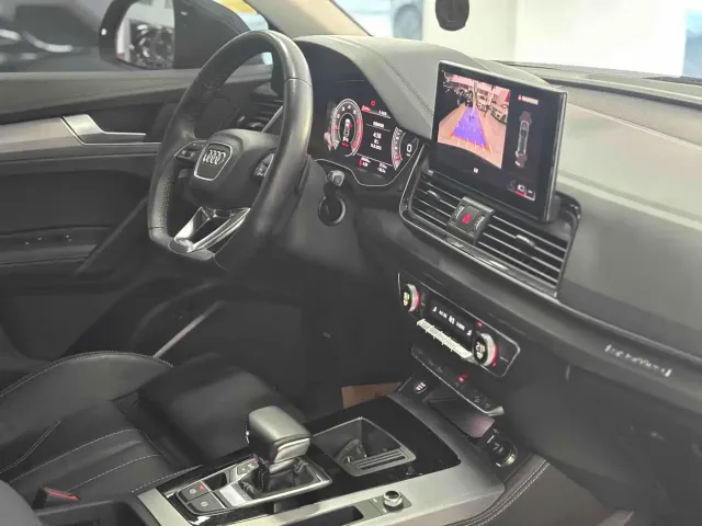 Audi Q5L — Фото автомобиля 17