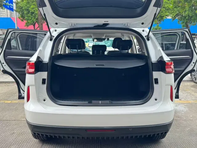 Haval H6 — Фото автомобиля 15