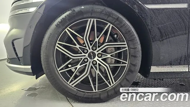 Genesis G90 RS4 — Фото автомобиля 5
