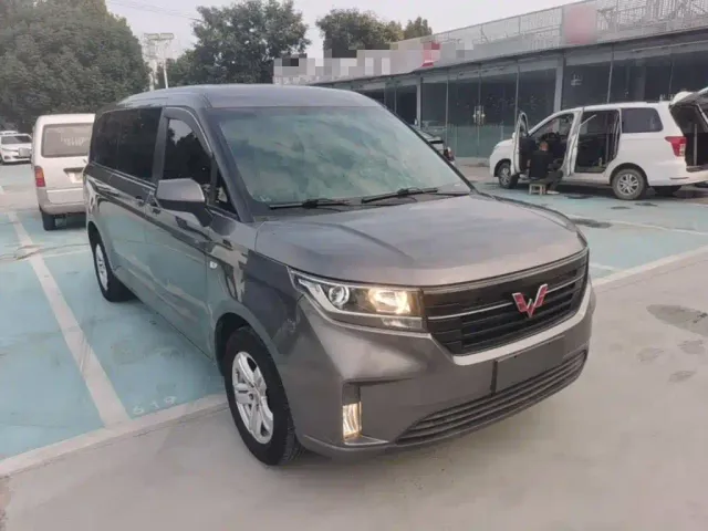 Wuling Zhengcheng — Фото автомобиля 3