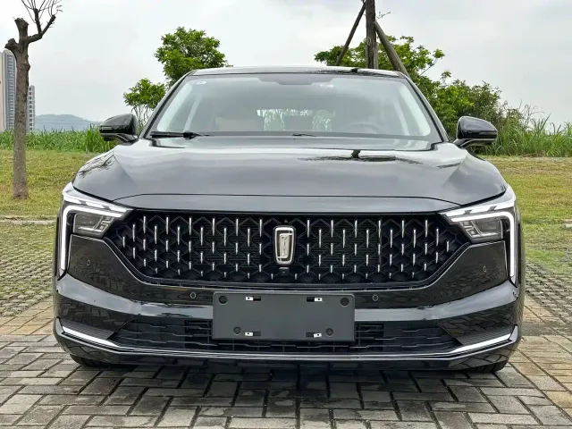 Bestune B70 — Фото автомобиля 2