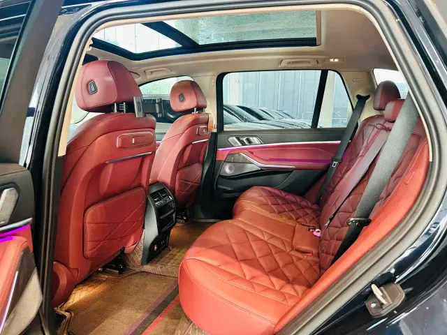 BMW X5 — Фото автомобиля 4