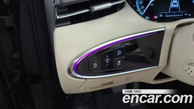 Genesis GV70 — Фото автомобиля 18