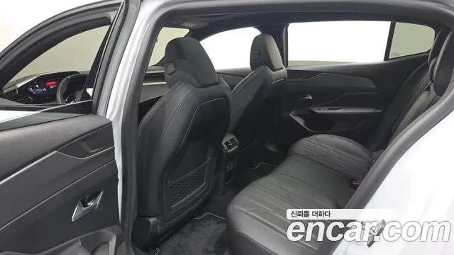 Peugeot 408 — Фото автомобиля 16