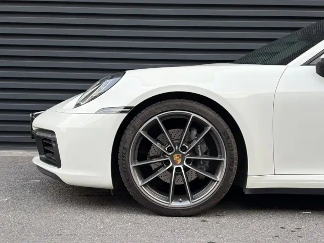 Porsche 911 — Фото автомобиля 4