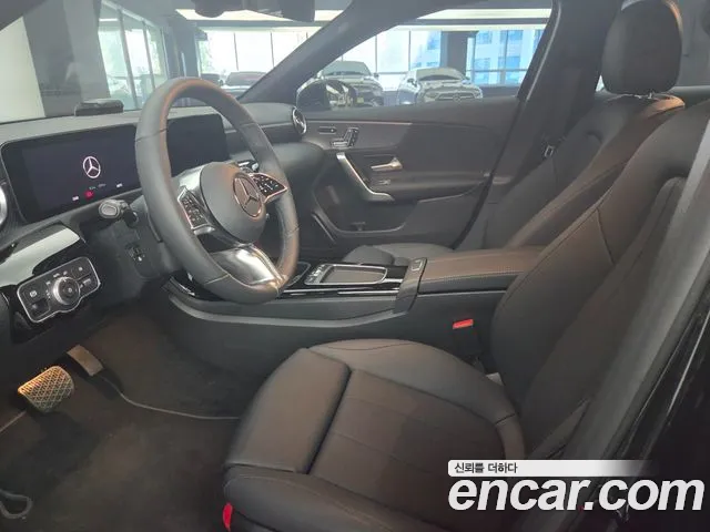 Mercedes-Benz A-Class W177 — Фото автомобиля 7