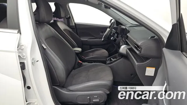 Hyundai Kona SX2 — Фото автомобиля 17
