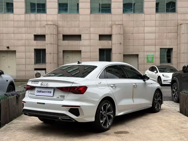 Audi A3 — Фото автомобиля 4