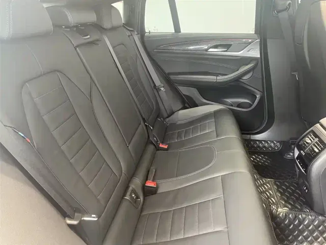 BMW X4 M40i — Фото автомобиля 12