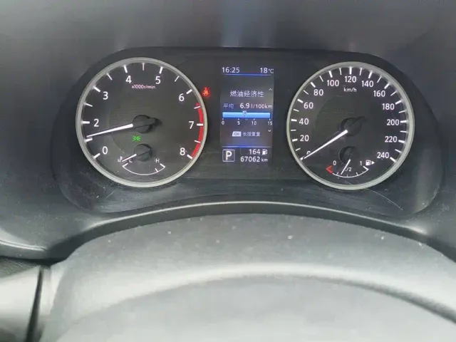 Nissan Sylphy — Фото автомобиля 4