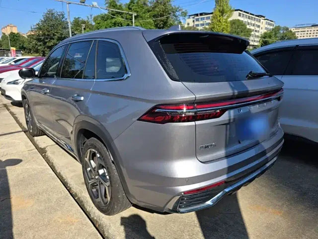 Geely Xingyue L — Фото автомобиля 4