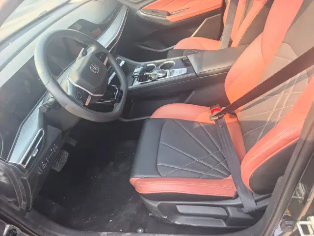 Changan Eado — Фото автомобиля 4