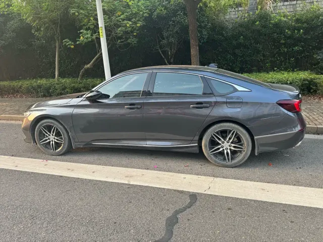 Honda Accord — Фото автомобиля 7