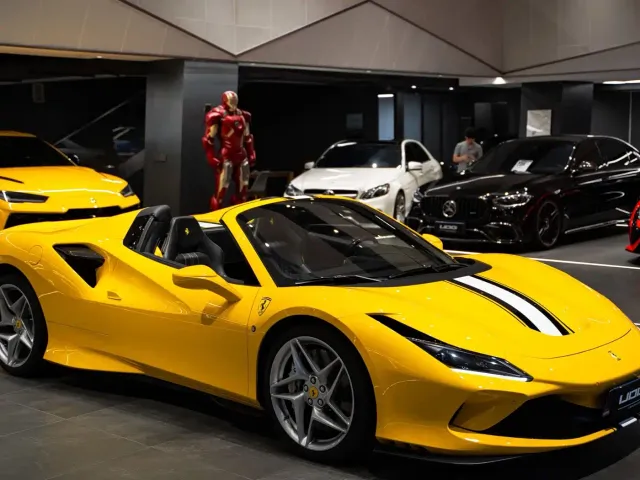 Ferrari F8 — Фото автомобиля 3
