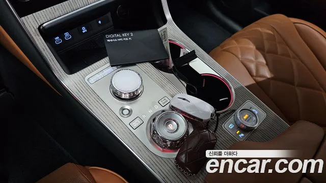 Genesis GV80 2.5T Бензин AWD — Фото автомобиля 8