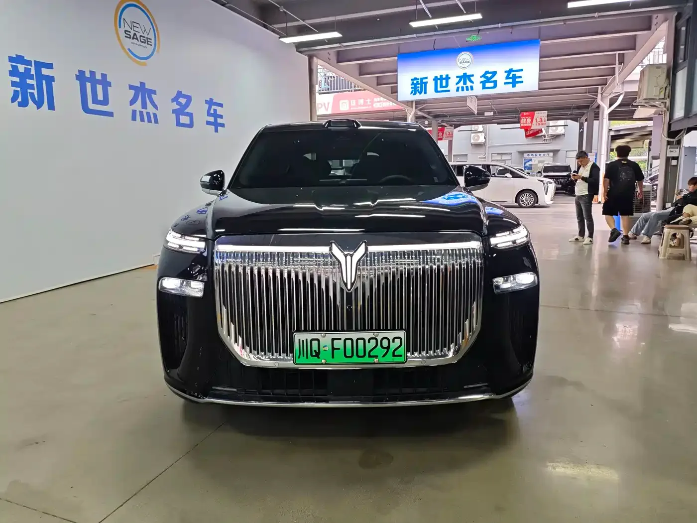 Voyah Auto VOYAH Taisan 2026 Model Quad-LiDAR Edition — Фото автомобиля 2