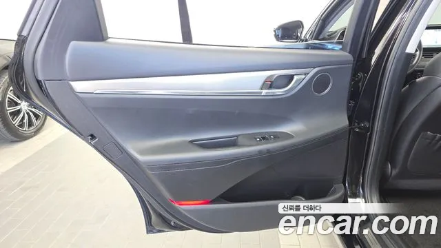 Hyundai Grandeur New — Фото автомобиля 14