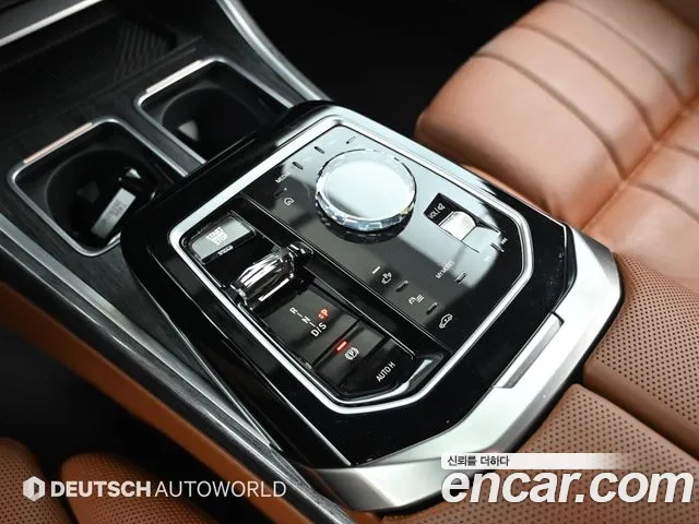 BMW 7-Series — Фото автомобиля 9
