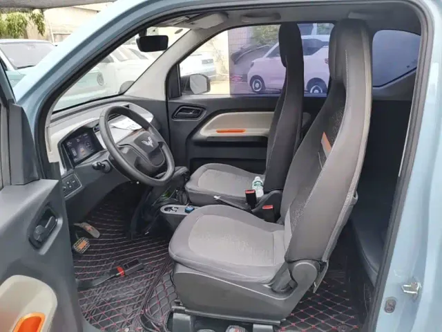 Wuling Hongguang Mini EV — Фото автомобиля 14