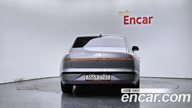 Hyundai Grandeur Grandeur (GN7) 3.5 LPG 2WD (Такси) — Фото автомобиля 4