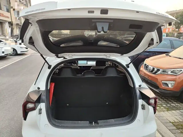 Geely Geometry E Firefly — Фото автомобиля 18