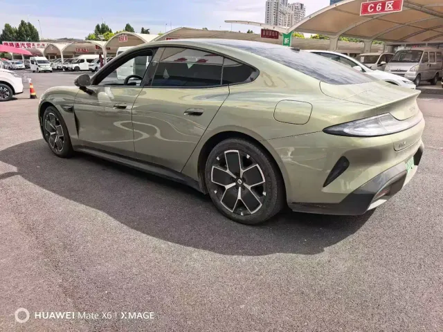 Xiaomi SU7 — Фото автомобиля 7