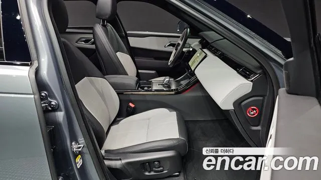 Land Rover Range Rover Velar — Фото автомобиля 30
