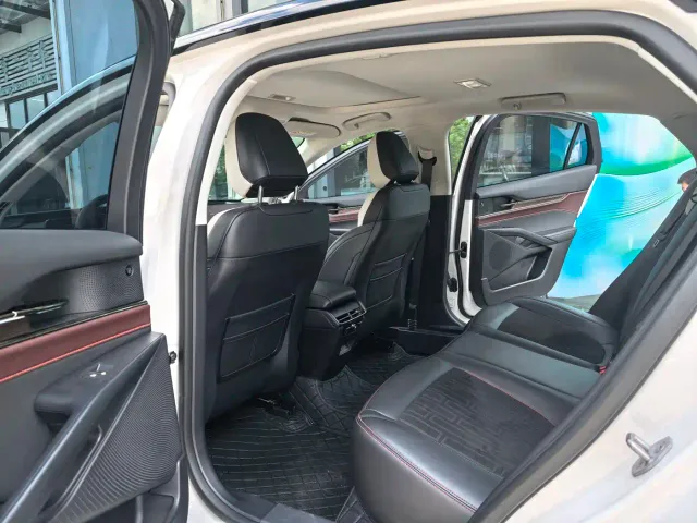Ford Mondeo — Фото автомобиля 11