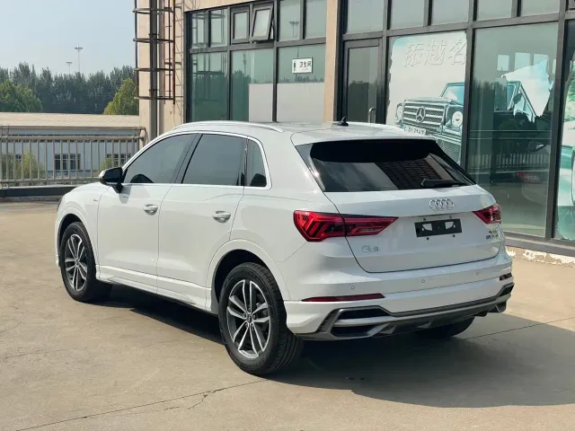 Audi Q3 — Фото автомобиля 6