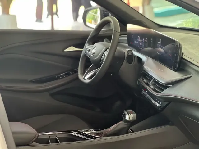 Buick Verano — Фото автомобиля 6