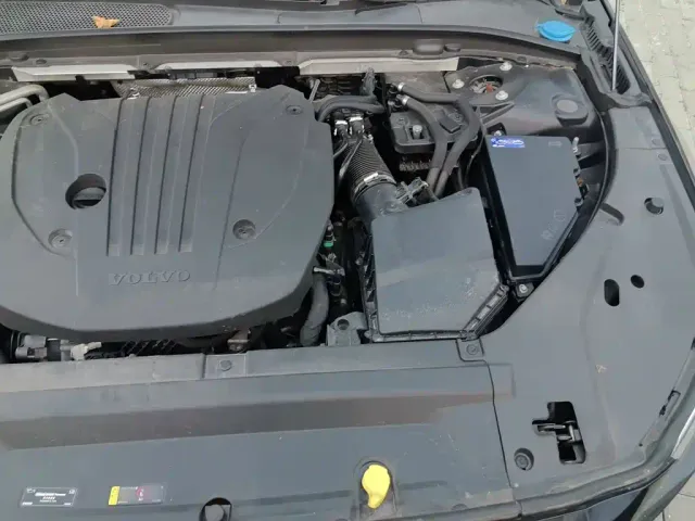 Volvo S90 — Фото автомобиля 19