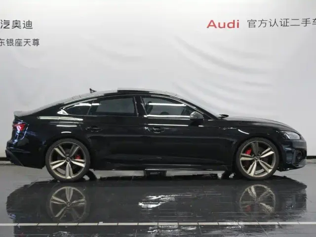 Audi RS 5 — Фото автомобиля 4