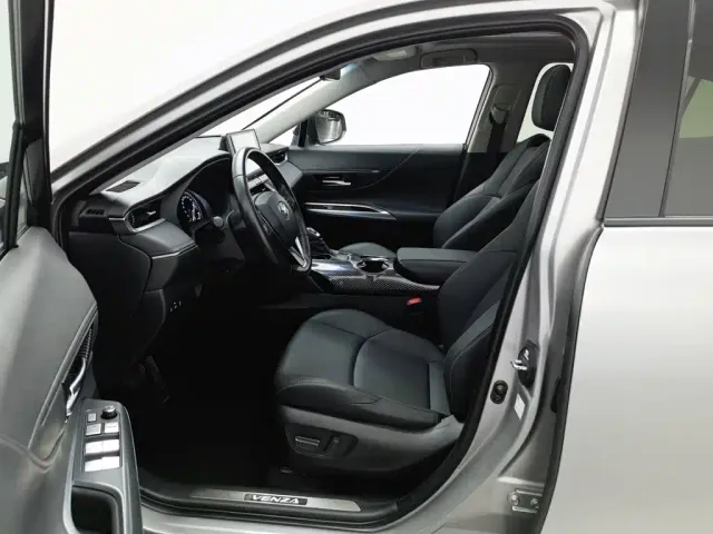 Toyota Venza — Фото автомобиля 10