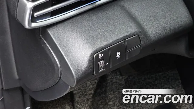Hyundai AVANTE Новый Avante (CN7) — Фото автомобиля 14