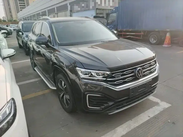 Volkswagen Tayron GTE Plug-in Hybrid — Фото автомобиля 3