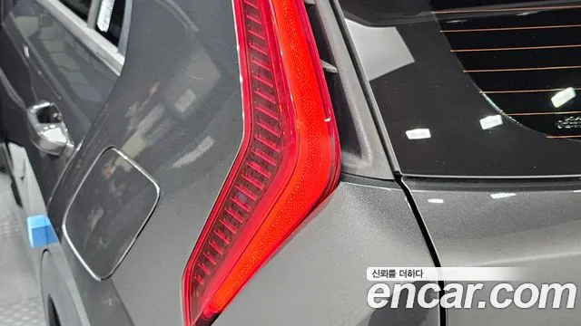 Kia Niro The All New Niro — Фото автомобиля 8