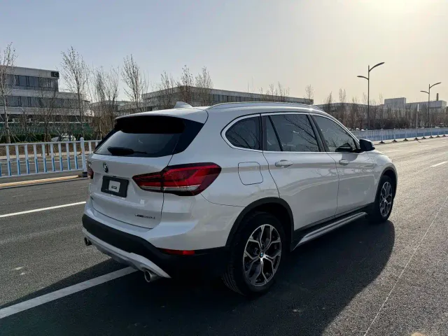 BMW X1 — Фото автомобиля 9