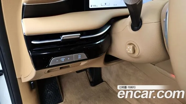 Genesis G80 RG3 — Фото автомобиля 18
