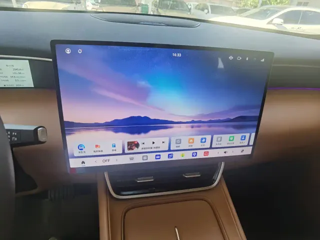 Dongfeng Aeolus L8 — Фото автомобиля 9
