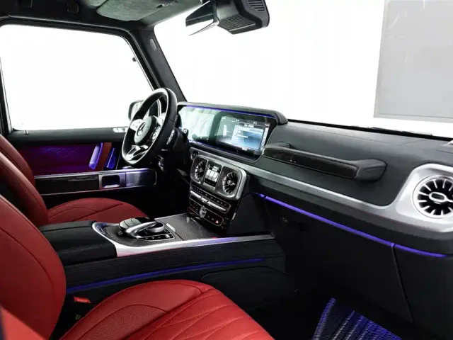 Mercedes-Benz G-Class — Фото автомобиля 16