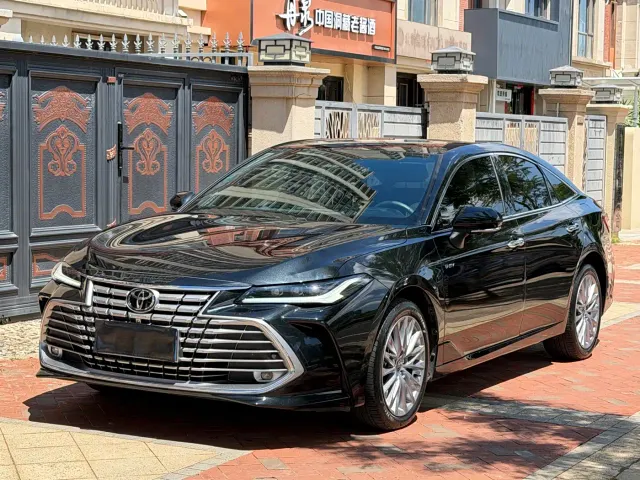 Фотография автомобиля — Toyota Avalon