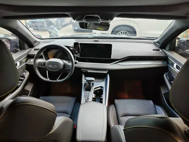 Geely Xingrui — Фото автомобиля 5