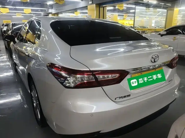 Toyota Camry — Фото автомобиля 4