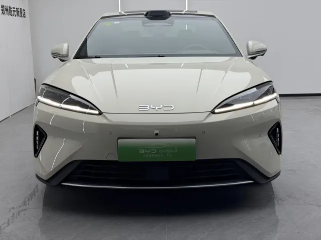 BYD Seal 07 DM-i — Фото автомобиля 2