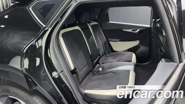 Kia EV6 — Фото автомобиля 11