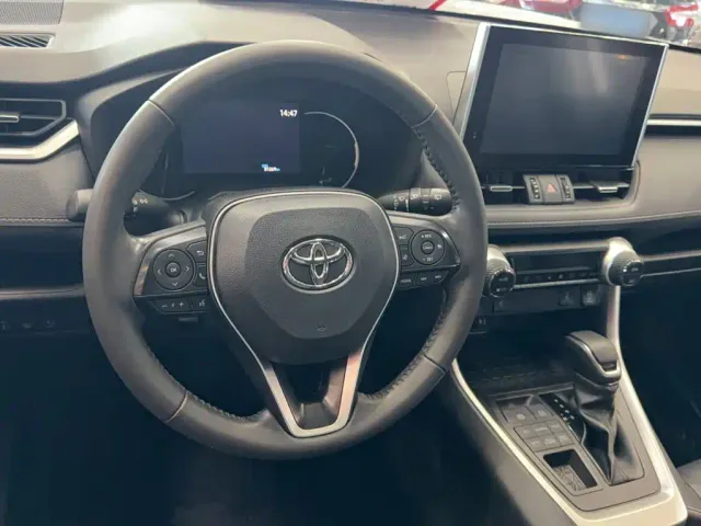 Toyota RAV4 — Фото автомобиля 2