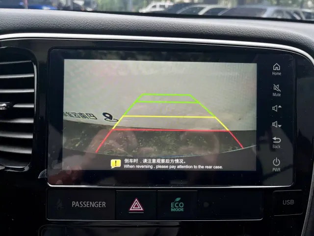 Mitsubishi Outlander — Фото автомобиля 24