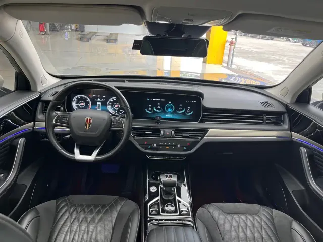 Hongqi HS5 — Фото автомобиля 9