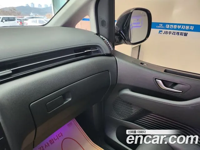 Hyundai Staria Staria 4WD Lounge 9 мест — Фото автомобиля 19